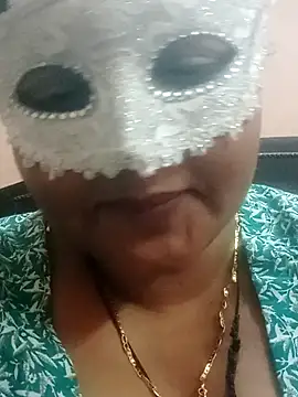 Snapshot of seemi_bhabhi chatting on 1, 2, 2025 seemi bhabhi online show from 1, 2, 2025