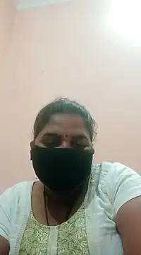 Snapshot of seemi_bhabhi chatting on 21, 3, 2025 seemi bhabhi online show from 21, 3, 2025