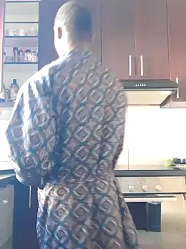 MIGHTY MAGNUM online show from 12, 1, 2025