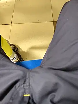 Snapshot of coppiapazza chatting on 27, 2, 2025 coppiapazza online show from 27, 2, 2025