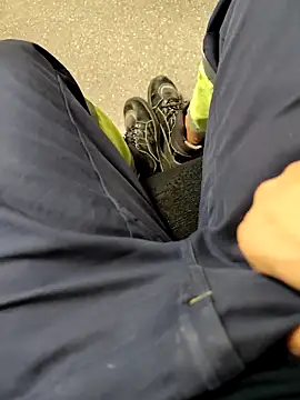 Snapshot of coppiapazza chatting on 10, 10, 2025 coppiapazza online show from 10, 10, 2025