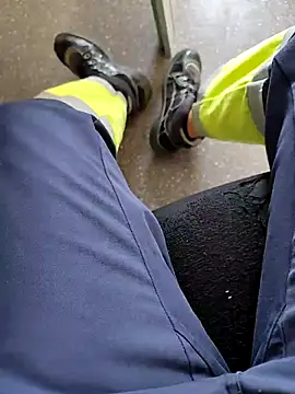 Snapshot of coppiapazza chatting on 1, 11, 2025 coppiapazza online show from 1, 11, 2025