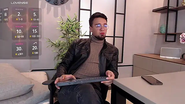 Snapshot of Edward_max chatting on 15, 2, 2025 Edward max online show from 15, 2, 2025
