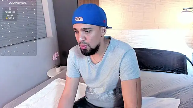 Snapshot of Edward_max chatting on 5, 10, 2025 Edward max online show from 5, 10, 2025
