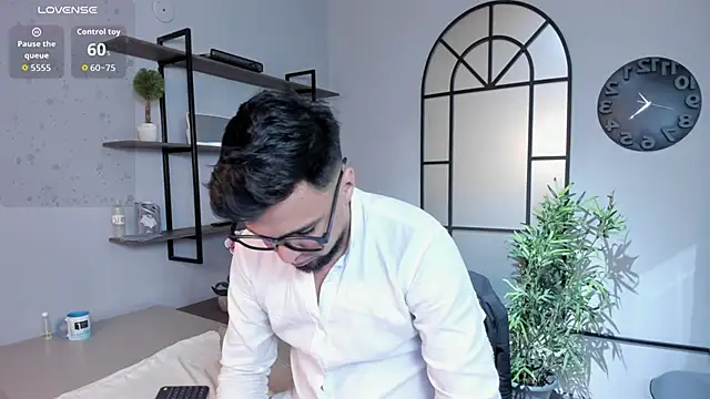 Edward max online show from 14, 3, 2026