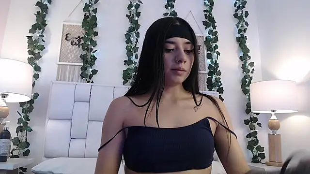 Kylie golden online show from 10, 12, 2024