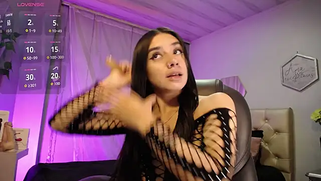 Kylie golden online show from 15, 10, 2025