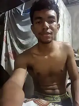 Snapshot of Reynold2608 chatting on 28, 12, 2024 Reynold2608 online show from 28, 12, 2024