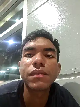 Snapshot of Reynold2608 chatting on 3, 1, 2025 Reynold2608 online show from 3, 1, 2025