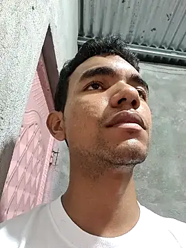 Reynold2608 online show from 5, 4, 2026