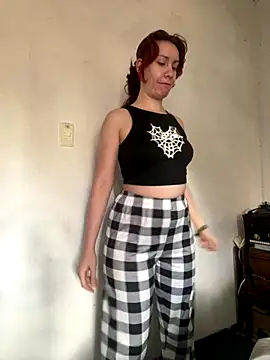 Snapshot of Nina-Chick777 chatting on 11, 9, 2025 Nina-Chick777 online show from 11, 9, 2025
