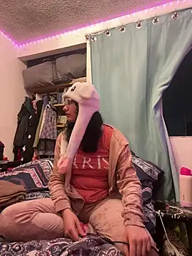 Nina-Chick777 online show from 4, 7, 2026