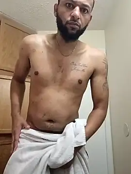 Snapshot of mlambert0259 chatting on 25, 11, 2025 mlambert0259 online show from 25, 11, 2025