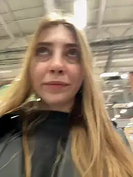 Snapshot of Sunny___Bunny chatting on 14, 11, 2025 Sunny Bunny online show from 14, 11, 2025