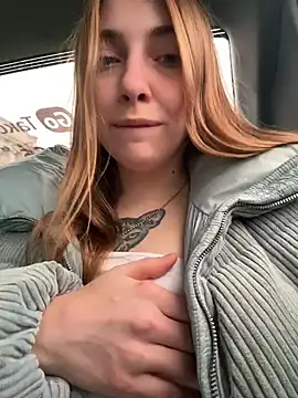 Snapshot of Sunny___Bunny chatting on 3, 12, 2025 Sunny Bunny online show from 3, 12, 2025