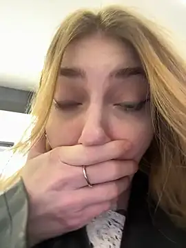 Snapshot of Sunny___Bunny chatting on 6, 1, 2026 Sunny Bunny online show from 6, 1, 2026