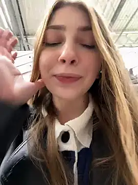 Snapshot of Sunny___Bunny chatting on 9, 1, 2026 Sunny Bunny online show from 9, 1, 2026