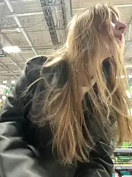 Snapshot of Sunny___Bunny chatting on 13, 1, 2026 Sunny Bunny online show from 13, 1, 2026