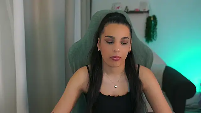 mila  denver online show from 14, 3, 2025