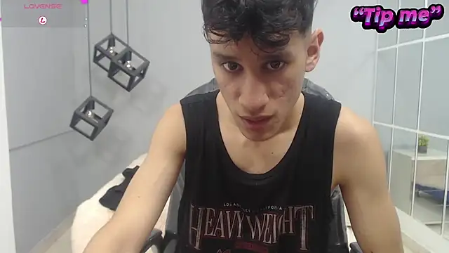 Snapshot of alan_ws chatting on 16, 12, 2024 alan ws online show from 16, 12, 2024