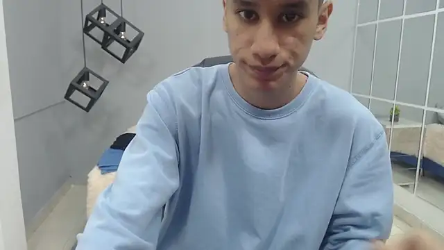 Snapshot of alan_ws chatting on 19, 12, 2024 alan ws online show from 19, 12, 2024