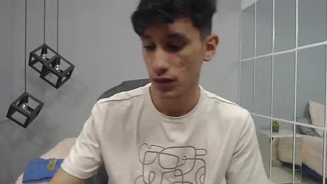 Snapshot of alan_ws chatting on 26, 12, 2024 alan ws online show from 26, 12, 2024