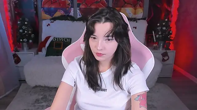 as1an girlfriend online show from 15, 1, 2026