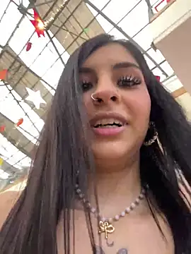 Snapshot of Hilary_pinkk chatting on 26, 12, 2024 Hilary pinkk online show from 26, 12, 2024