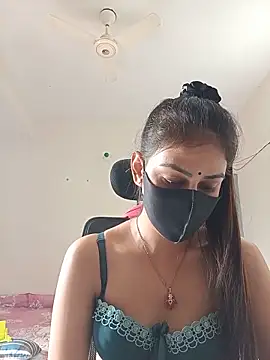 Tisha-01 online show from 20, 5, 2026
