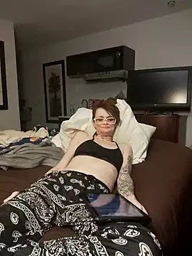 ivylee31 online show from 16, 1, 2025