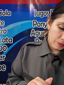 Alysson-- online show from 13, 11, 2025