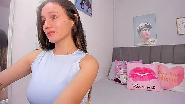 naughtyloverss online show from 17, 3, 2026