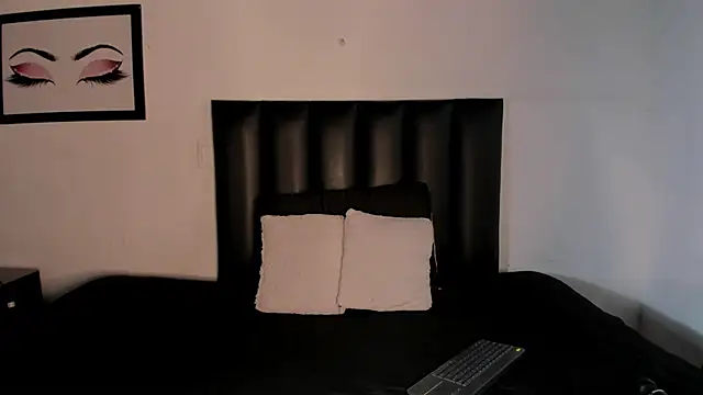 Khenta Michells online show from 25, 11, 2025