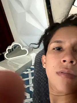 Antonella and axel  online show from 15, 9, 2025