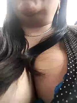 Snapshot of sara_pineros chatting on 6, 12, 2024 sara pineros online show from 6, 12, 2024