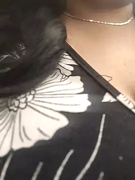 Snapshot of sara_pineros chatting on 11, 2, 2025 sara pineros online show from 11, 2, 2025