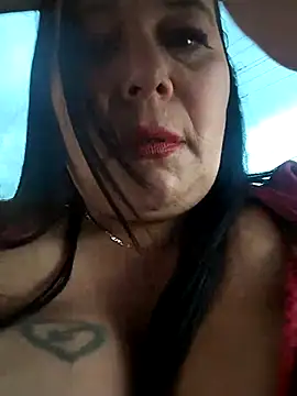 Snapshot of sara_pineros chatting on 6, 3, 2025 sara pineros online show from 6, 3, 2025