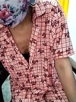 Cute-Ridhima online show from 14, 9, 2025