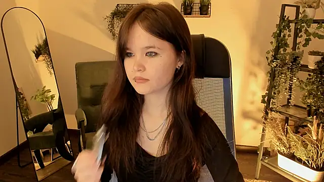 Snapshot of Elainebeness chatting on 1, 4, 2026 Elainebeness online show from 1, 4, 2026