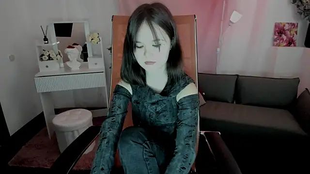 Snapshot of Elainebeness chatting on 15, 4, 2026 Elainebeness online show from 15, 4, 2026