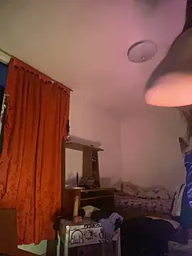 Miss oliviaa online show from 10, 5, 2026