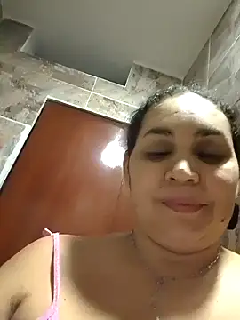 Snapshot of MirandaSoto chatting on 25, 1, 2025 MirandaSoto online show from 25, 1, 2025