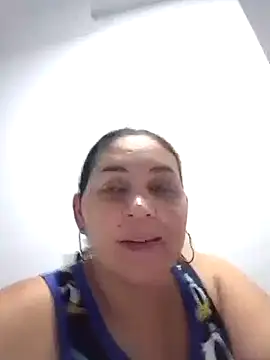 Snapshot of MirandaSoto chatting on 19, 2, 2025 MirandaSoto online show from 19, 2, 2025