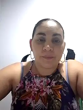 Snapshot of MirandaSoto chatting on 11, 3, 2025 MirandaSoto online show from 11, 3, 2025