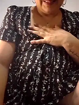 Snapshot of MirandaSoto chatting on 14, 3, 2025 MirandaSoto online show from 14, 3, 2025