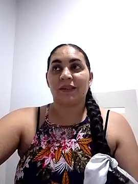 Snapshot of MirandaSoto chatting on 15, 3, 2025 MirandaSoto online show from 15, 3, 2025