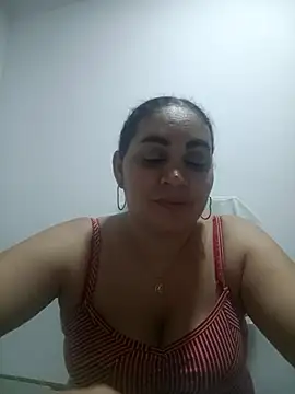 Snapshot of MirandaSoto chatting on 20, 3, 2025 MirandaSoto online show from 20, 3, 2025