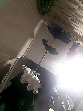 Snapshot of MirandaSoto chatting on 20, 9, 2025 MirandaSoto online show from 20, 9, 2025