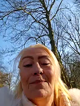 Snapshot of lisalustjouw chatting on 7, 3, 2025 lisalustjouw online show from 7, 3, 2025