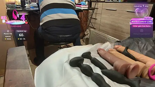 misteryman1956 online show from 10, 1, 2026